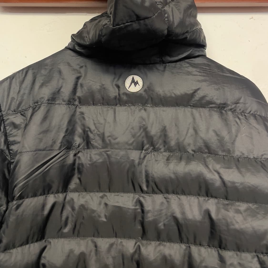 마모트 (우먼) 800필 구스다운 후디 경량 패딩   상품이미지5