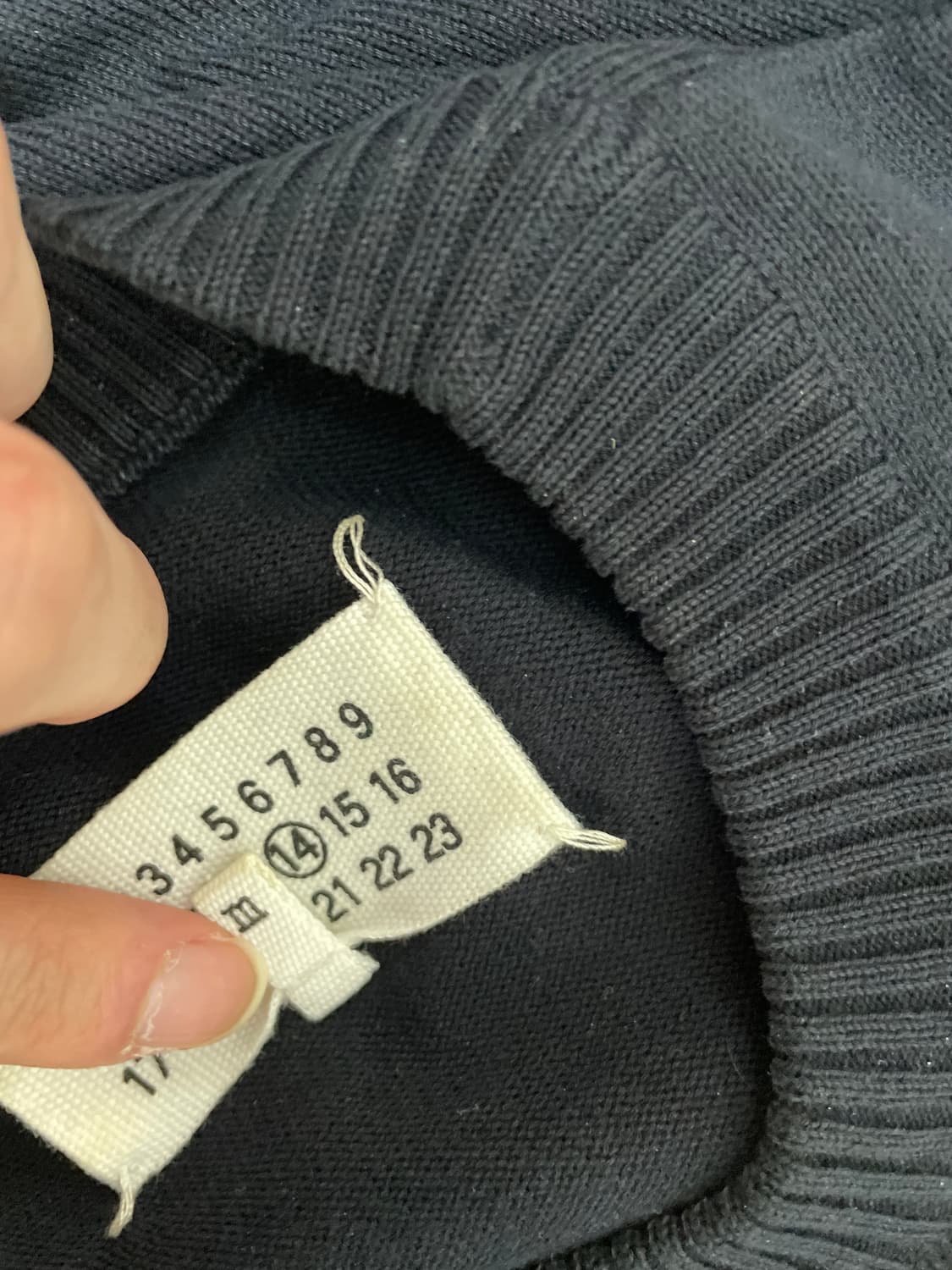 마르지엘라 엘보 패치 니트 상품이미지3