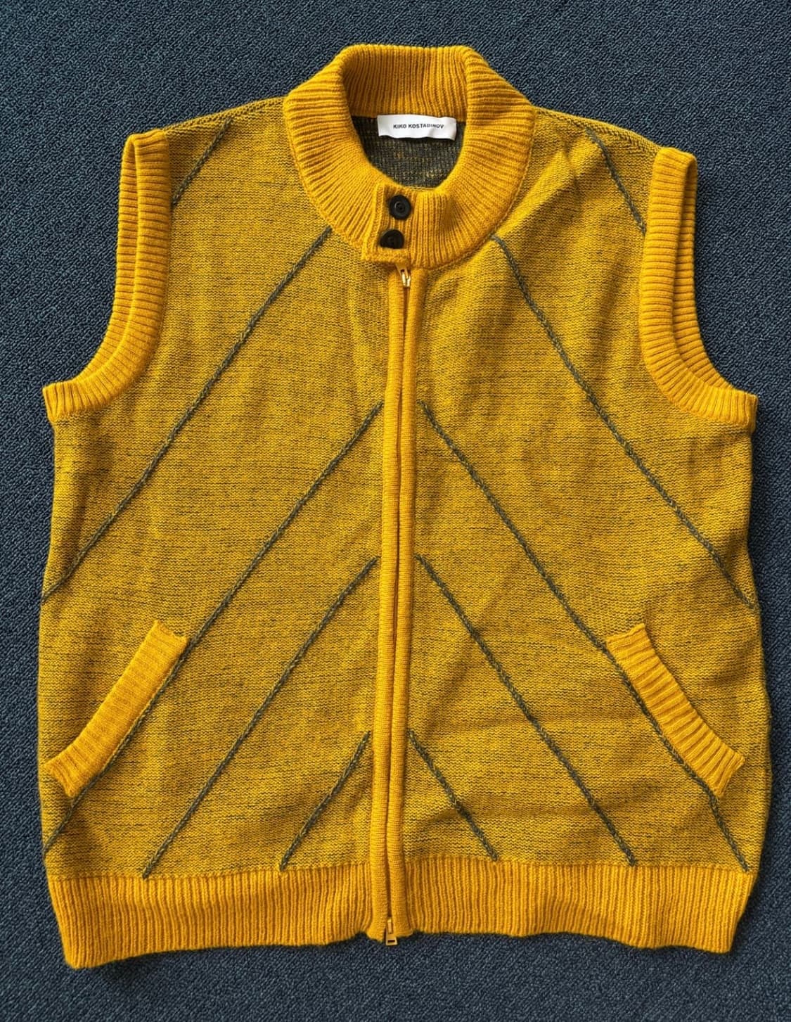 [50] 키코 코스타디노브 니트 조끼 상품이미지2