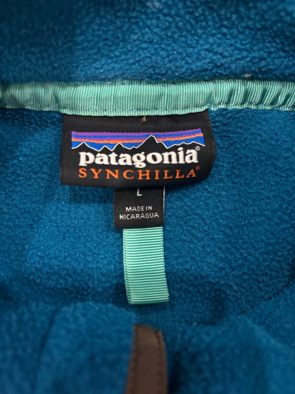 파타고니아 신칠라 트레비스 스캇 착용모델  L사이즈 판매합니다. 상품이미지4