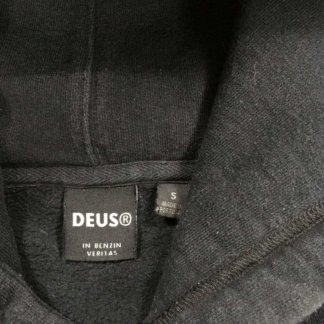 투티/0186 deus 기모 후드티 프린팅 로고 상품이미지4