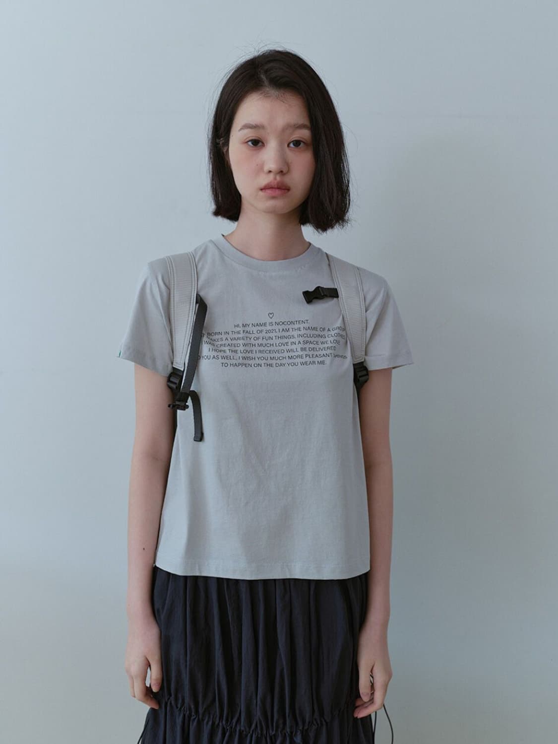 노컨텐츠 레터링 티셔츠 (라이트그레이) 상품이미지1