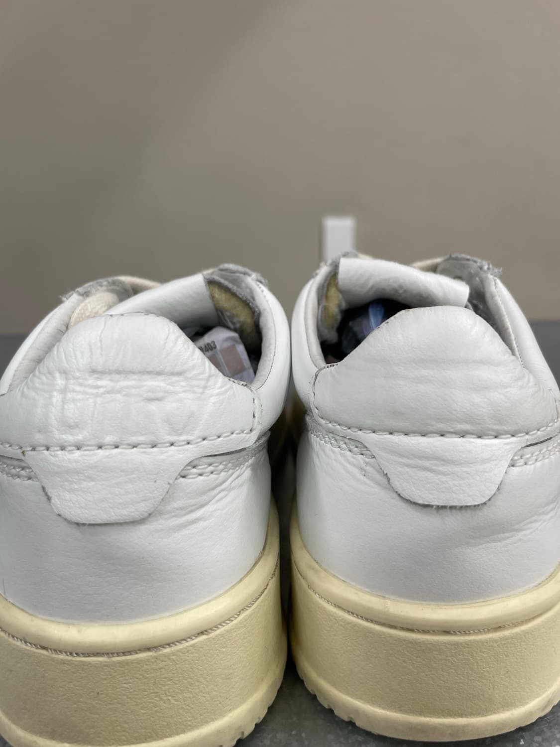 오트리 메달리스트 로우 화이트 36 상품이미지9