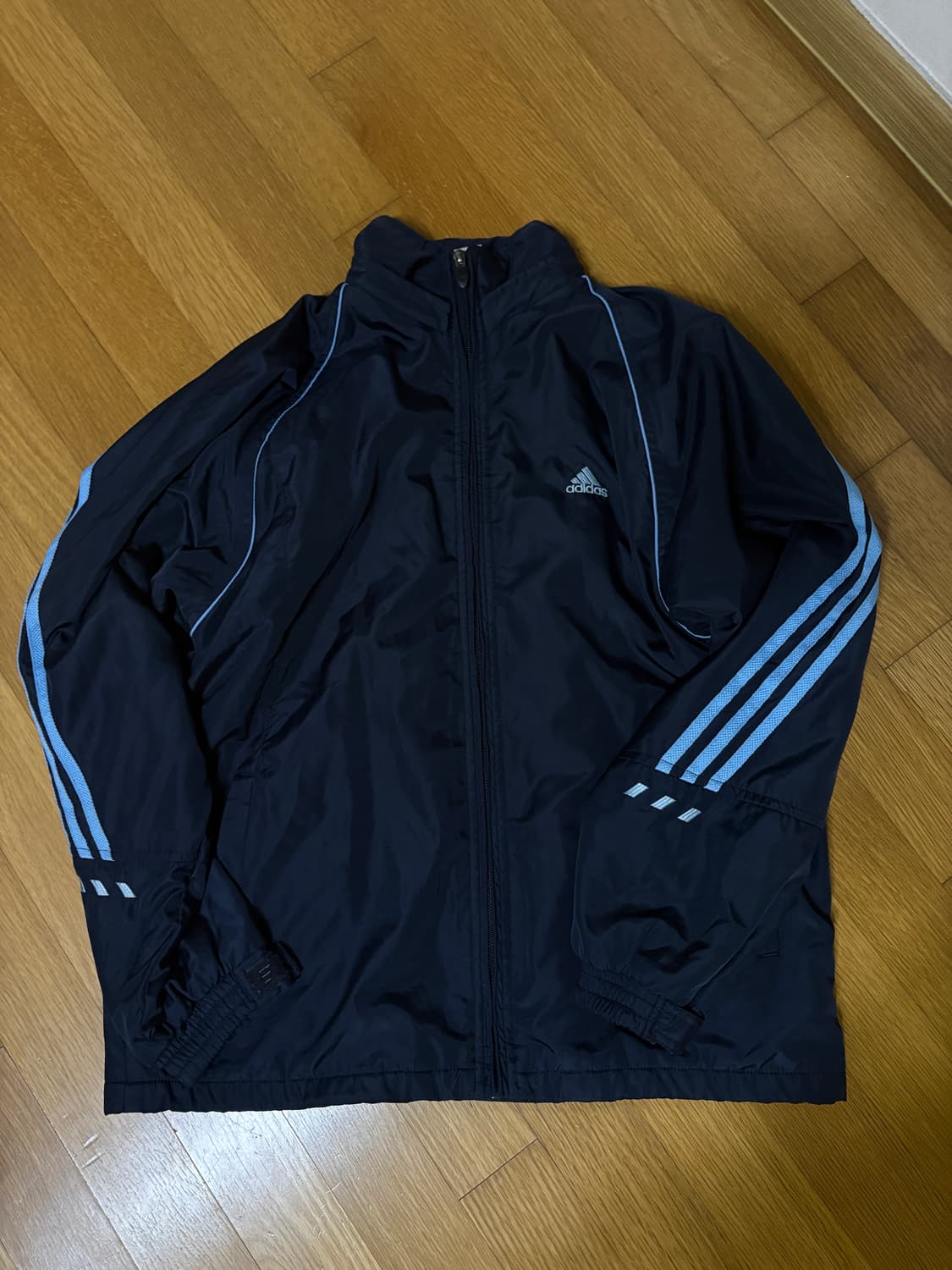 아디다스 빈티지 플리스 상품이미지1