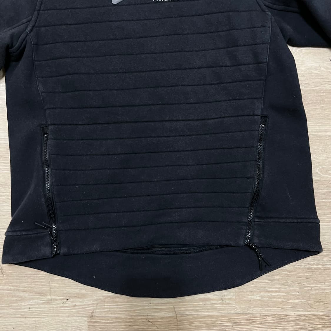 나이키 X 스톤아일랜드 콜라보 맨투맨 티셔츠 [다크네이비] L/100 상품이미지3