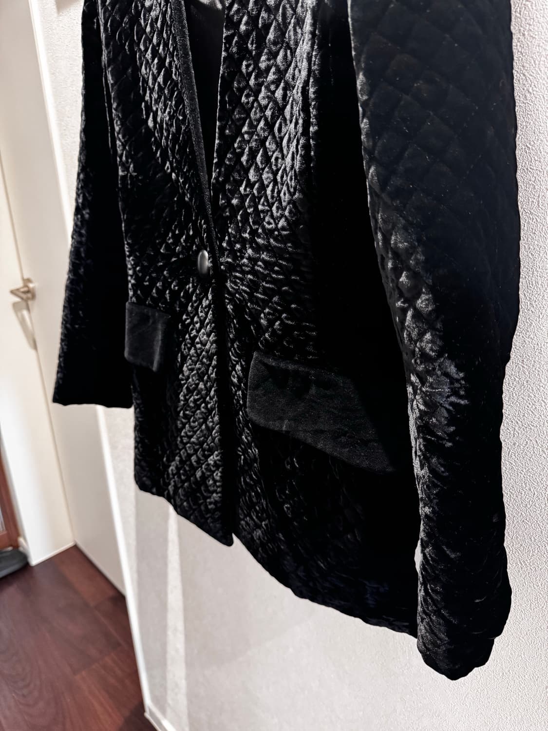 니나리치 퀼팅 벨벳 자켓 상품이미지3