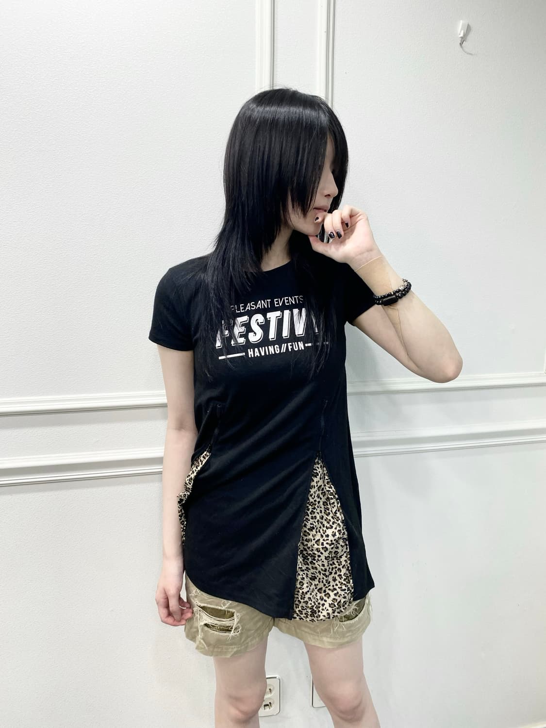 Y2K Zipper Detail leopard Tee 상품이미지6