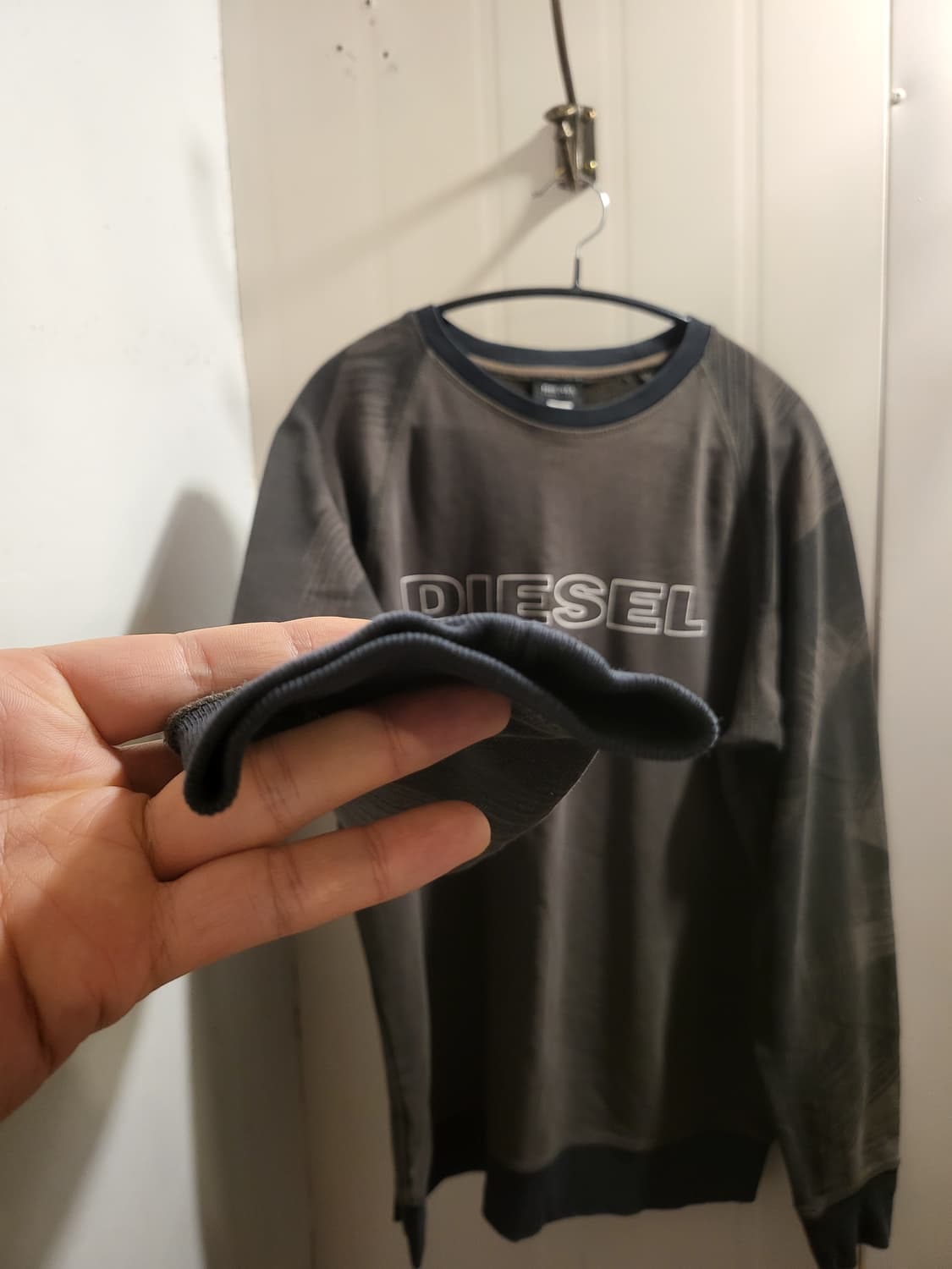 [L]디젤 로고 맨투맨 상품이미지4