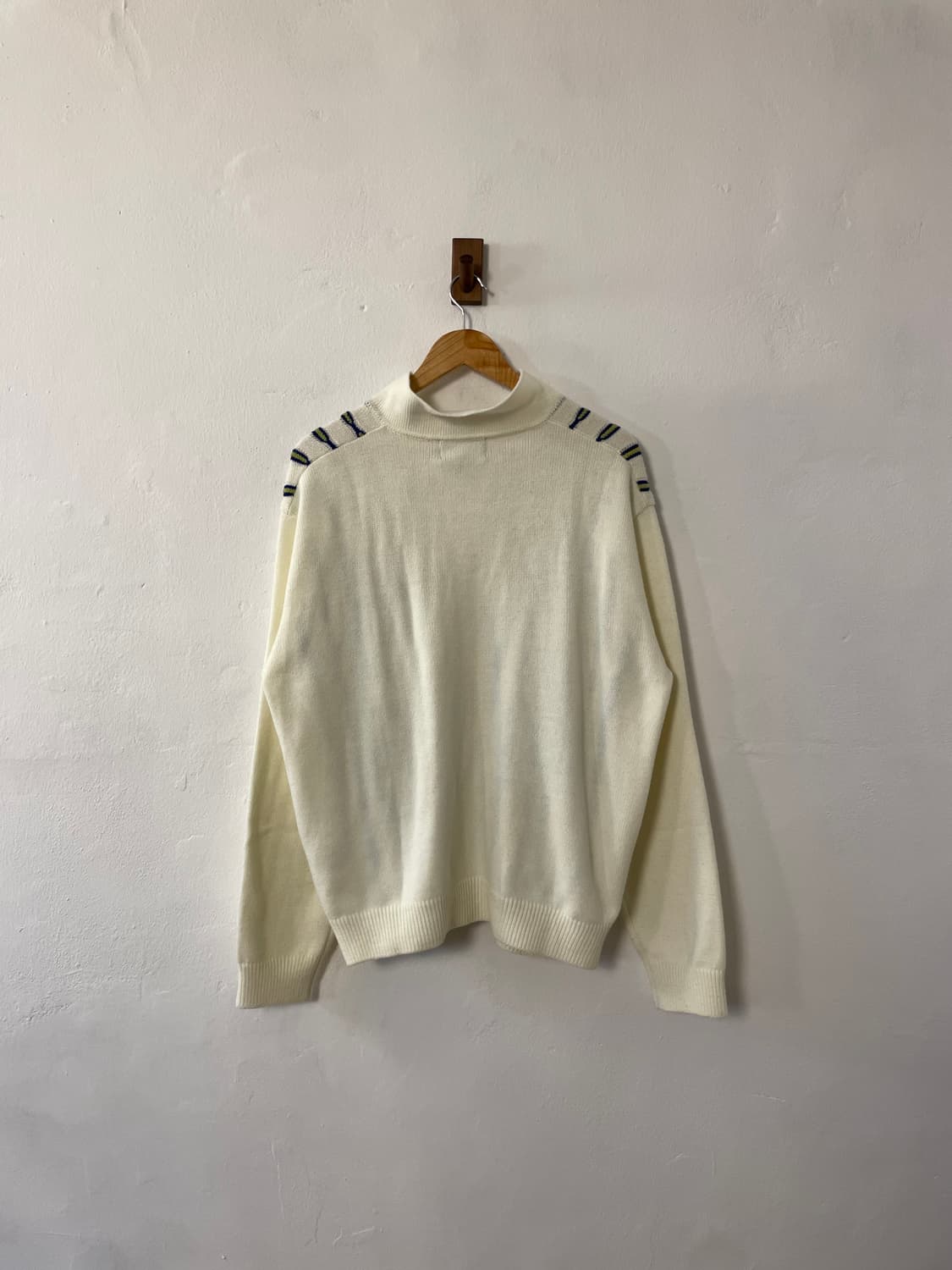 디스이즈네버댓 반집업 니트  상품이미지7