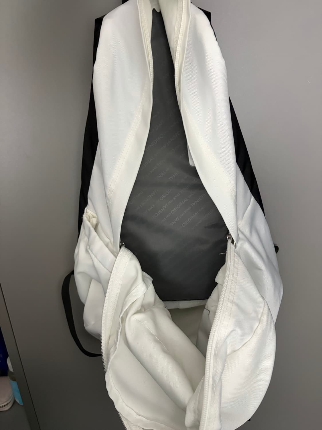 잔스포츠 가방 상품이미지2