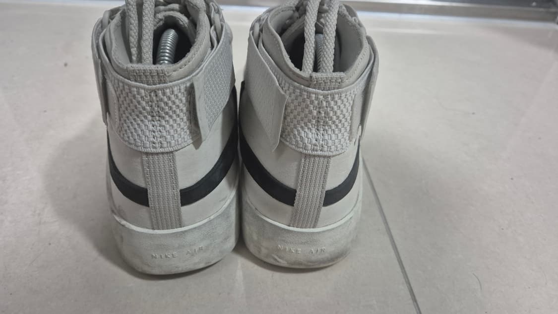 나이키 × 피어오브갓 레이드 라이트본 상품이미지3