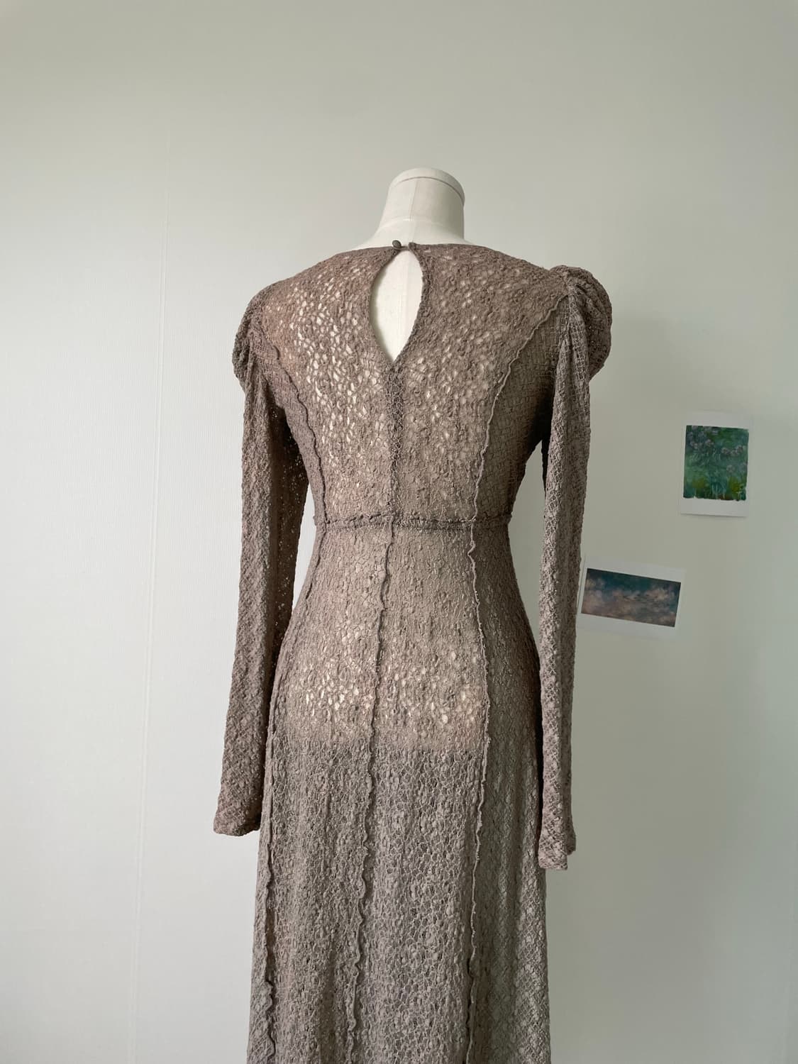Tone-down beige long lace dres 상품이미지7