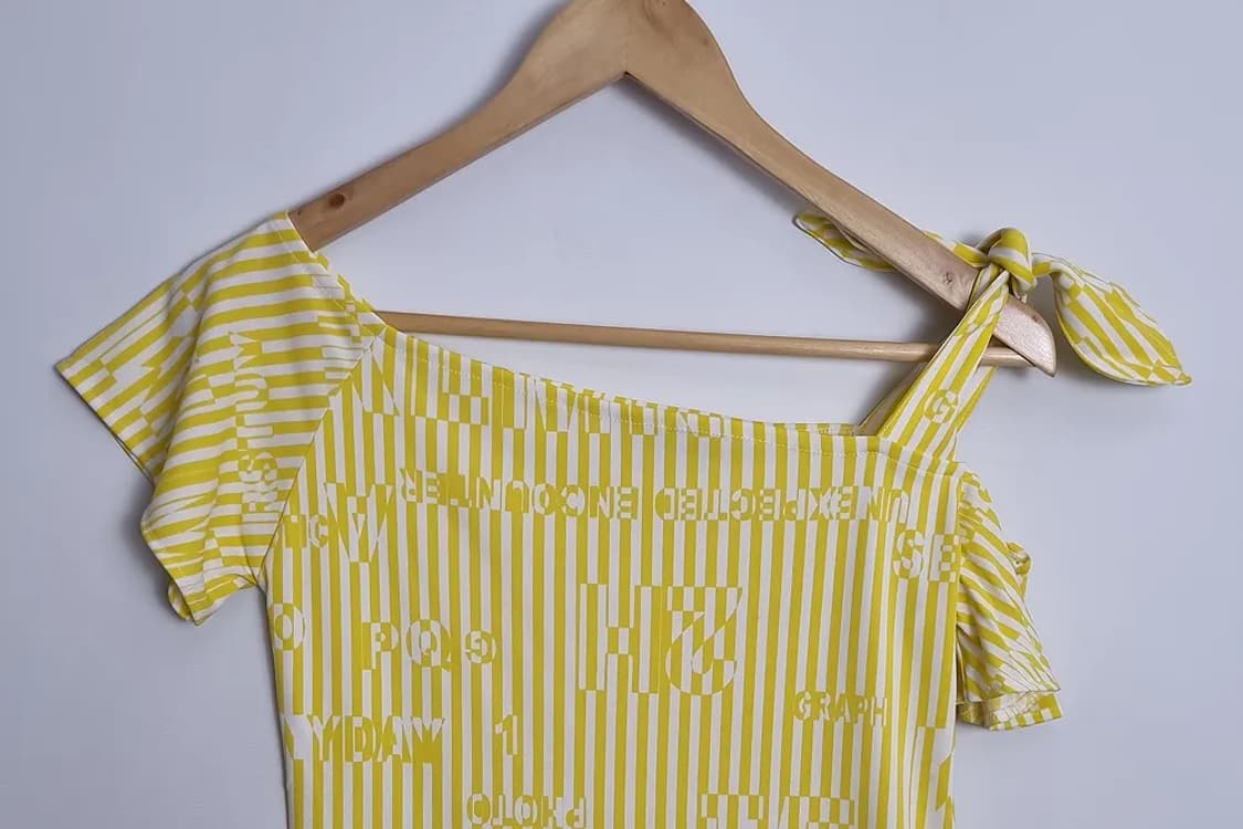 CAROLL 옐로우 언밸런스 반팔 티  상품이미지3