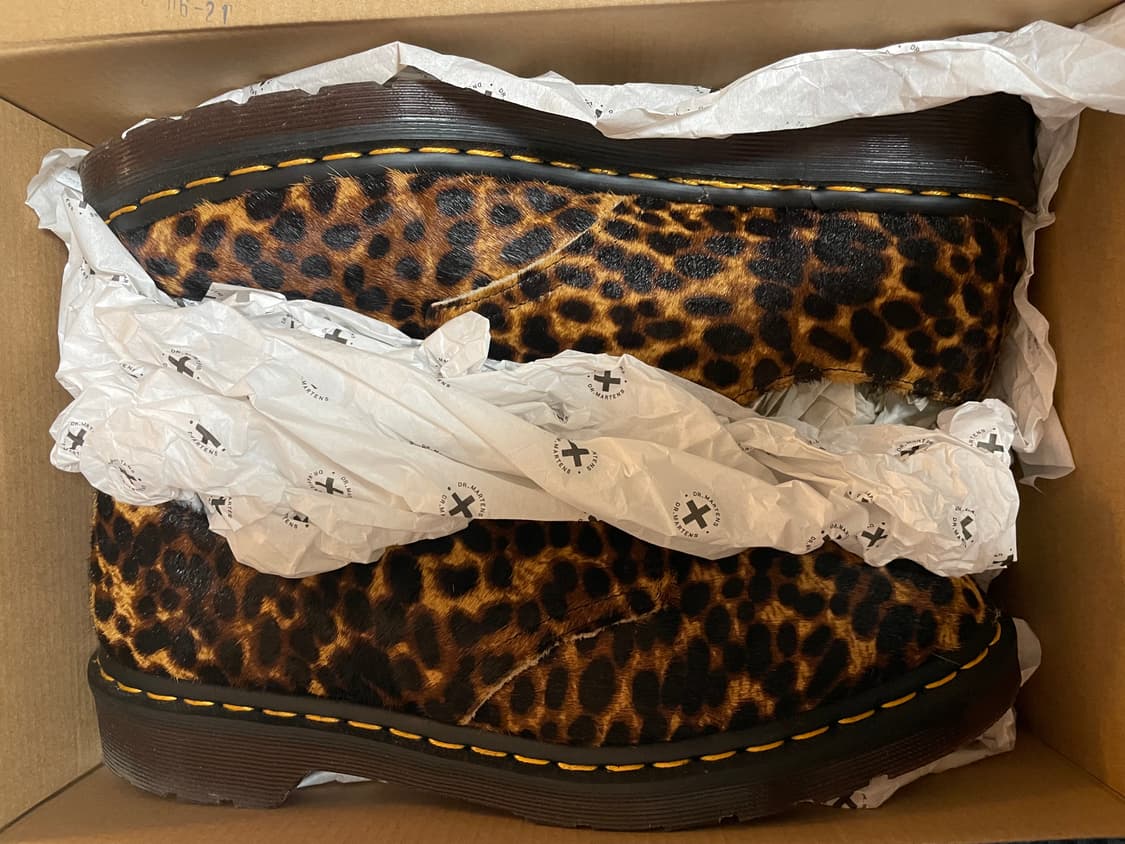 닥터마틴 레오파드 송치 280 판매합니다 상품이미지1