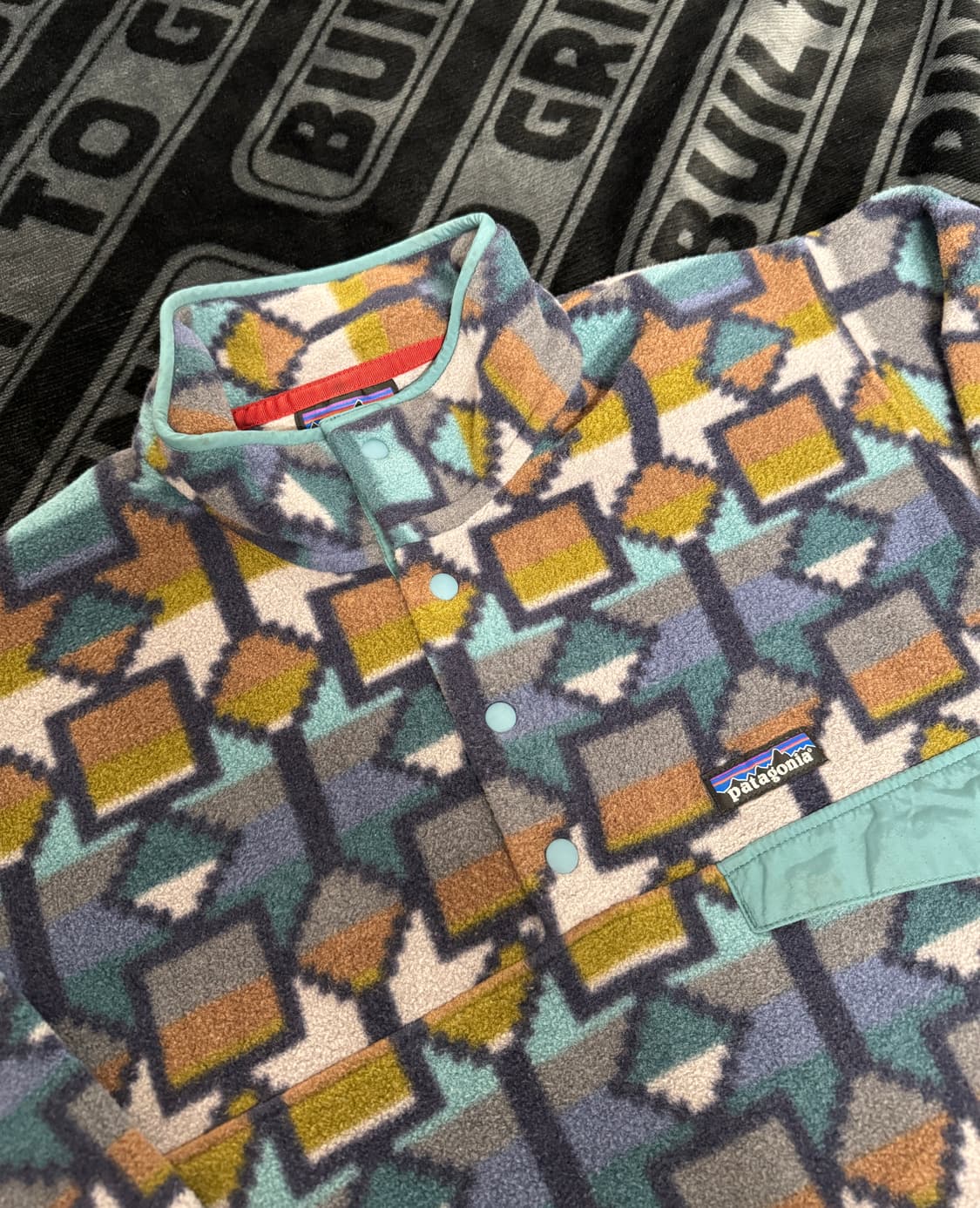 파타고니아 신칠라 스냅 티 풀 오버 시더 메사 지오메트릭 상품이미지3
