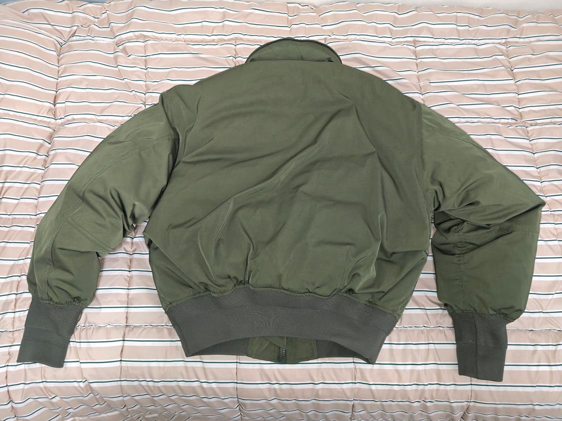 렉토 포코노 패딩 s사이즈 상품이미지3