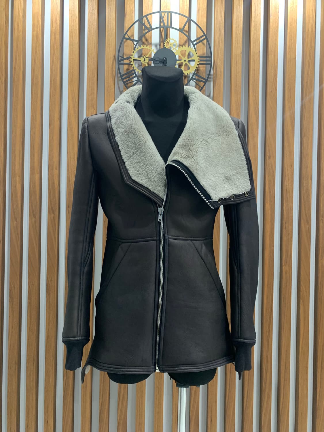 릭 오웬스 SPHINX F/W 15 코트(시어링)48사이즈-해외발송 상품이미지3