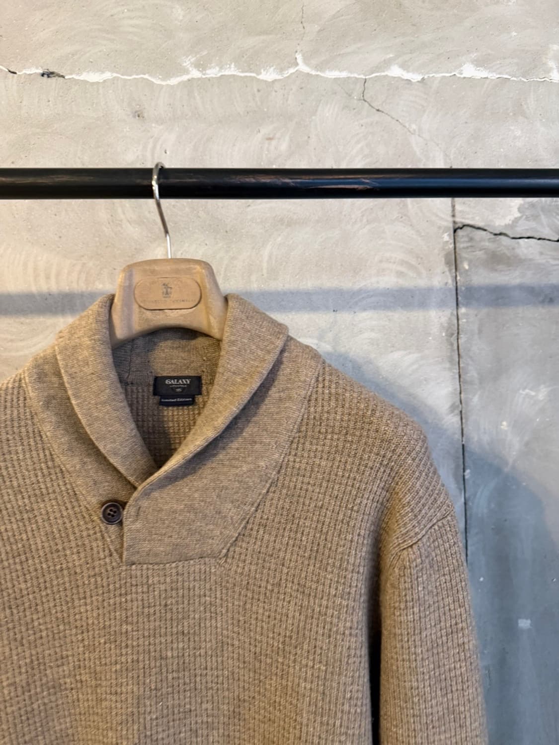 갤럭시 리미티드 에디션 숄칼라 니트 100~105 상품이미지4