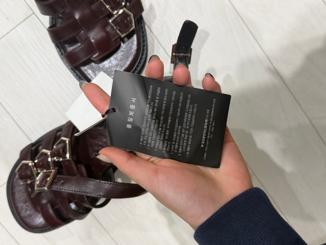 슈콤마보니 샌달 36사이즈 (230) 상품이미지3