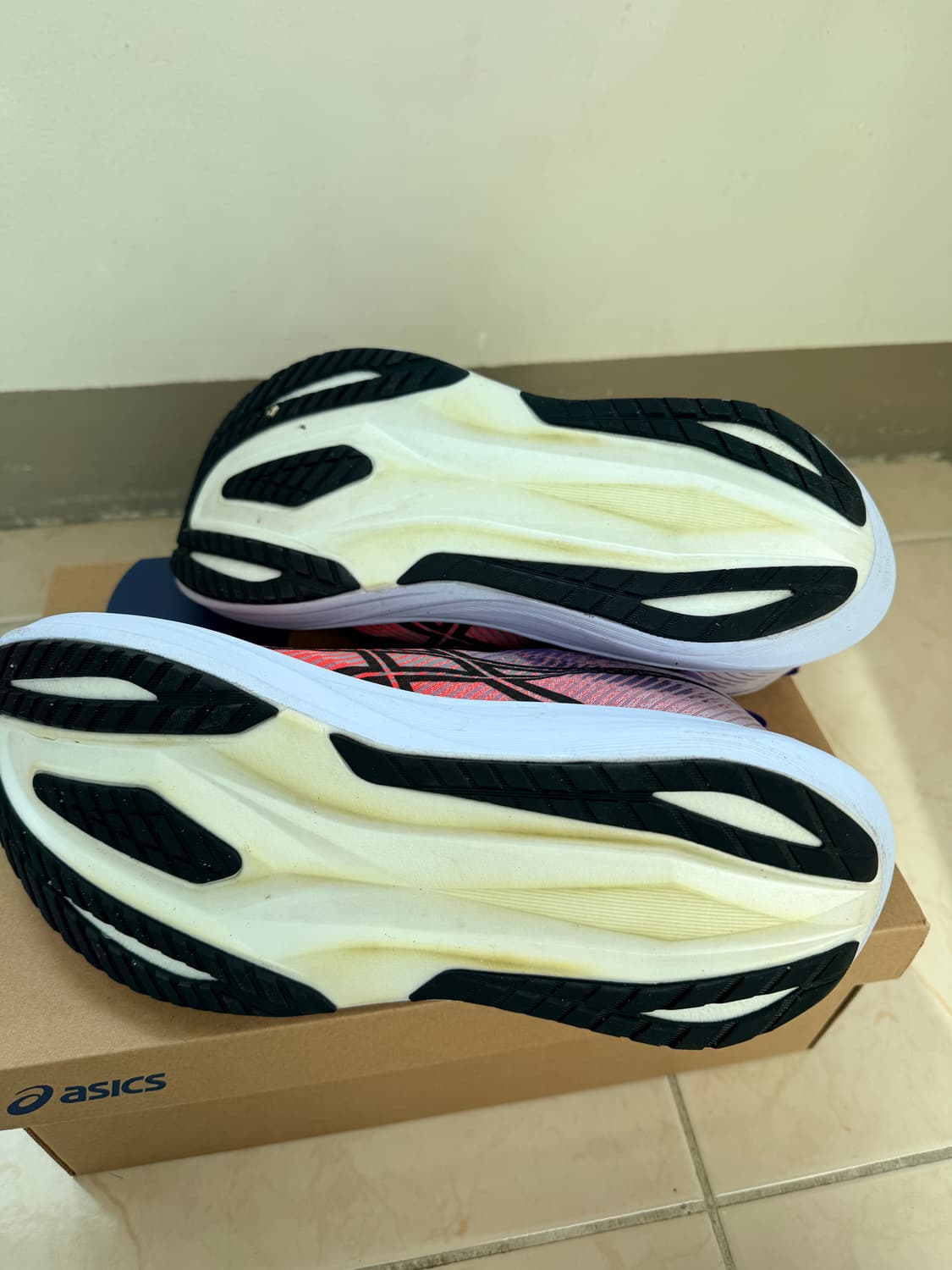 아식스 메가블라스트 에도 퍼플 블랙 -275 상품이미지4