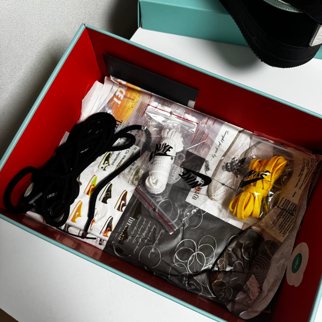 나이키 X 티파니 앤 코 에어포스 1 로우 스니커즈 상품이미지7