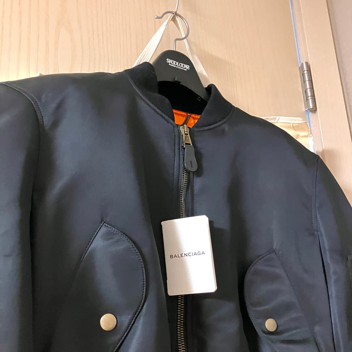 17ss 발렌시아가 크롭 봄버 m 상품이미지5