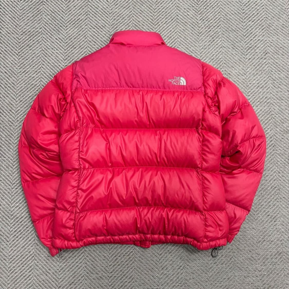 노스페이스 눕시 700 패딩 v1627 상품이미지2
