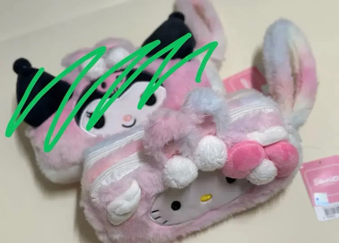 정품/ 산리오 헬로키티 파우치 / 쿠로미(판.완) /약20cm (끈제외 상품이미지1