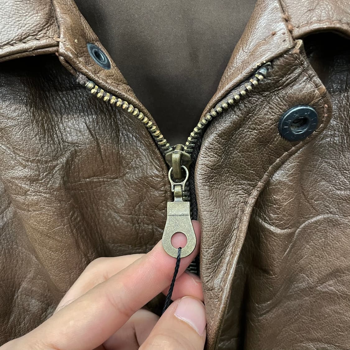 스튜어트 맥과이어 플라이트 리얼 레더 A2 자켓 상품이미지5