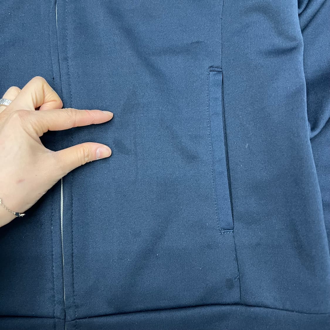 착샷O 후아유 네이비 져지 상품이미지3