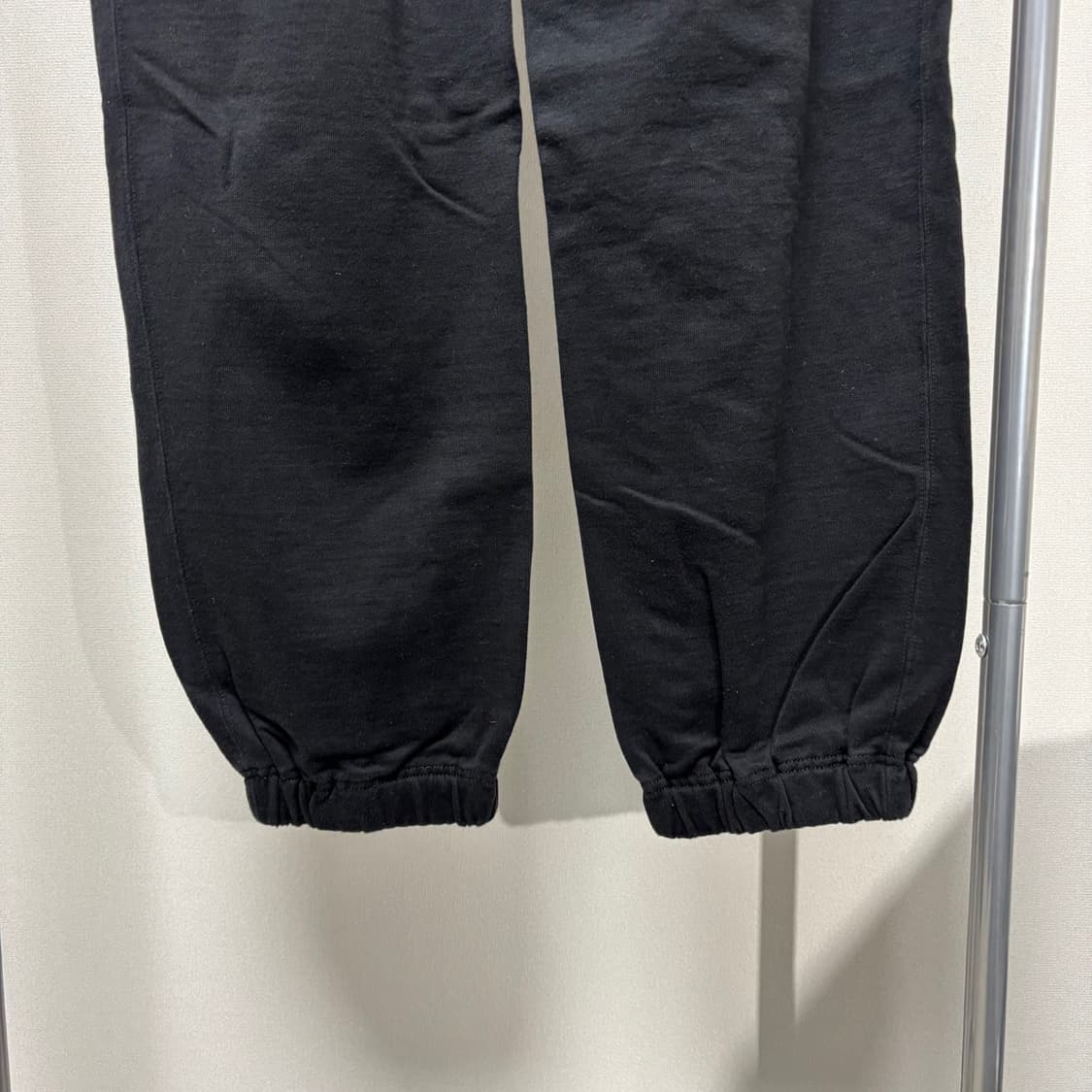 50) 솔로이스트 코튼 실크 스웻팬츠 상품이미지4