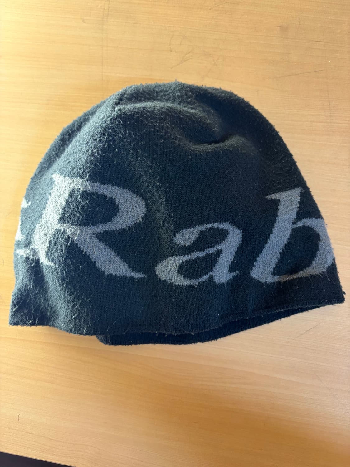 랩 비니 Rab 앤트러사이트 그래나이트 비니 상품이미지2