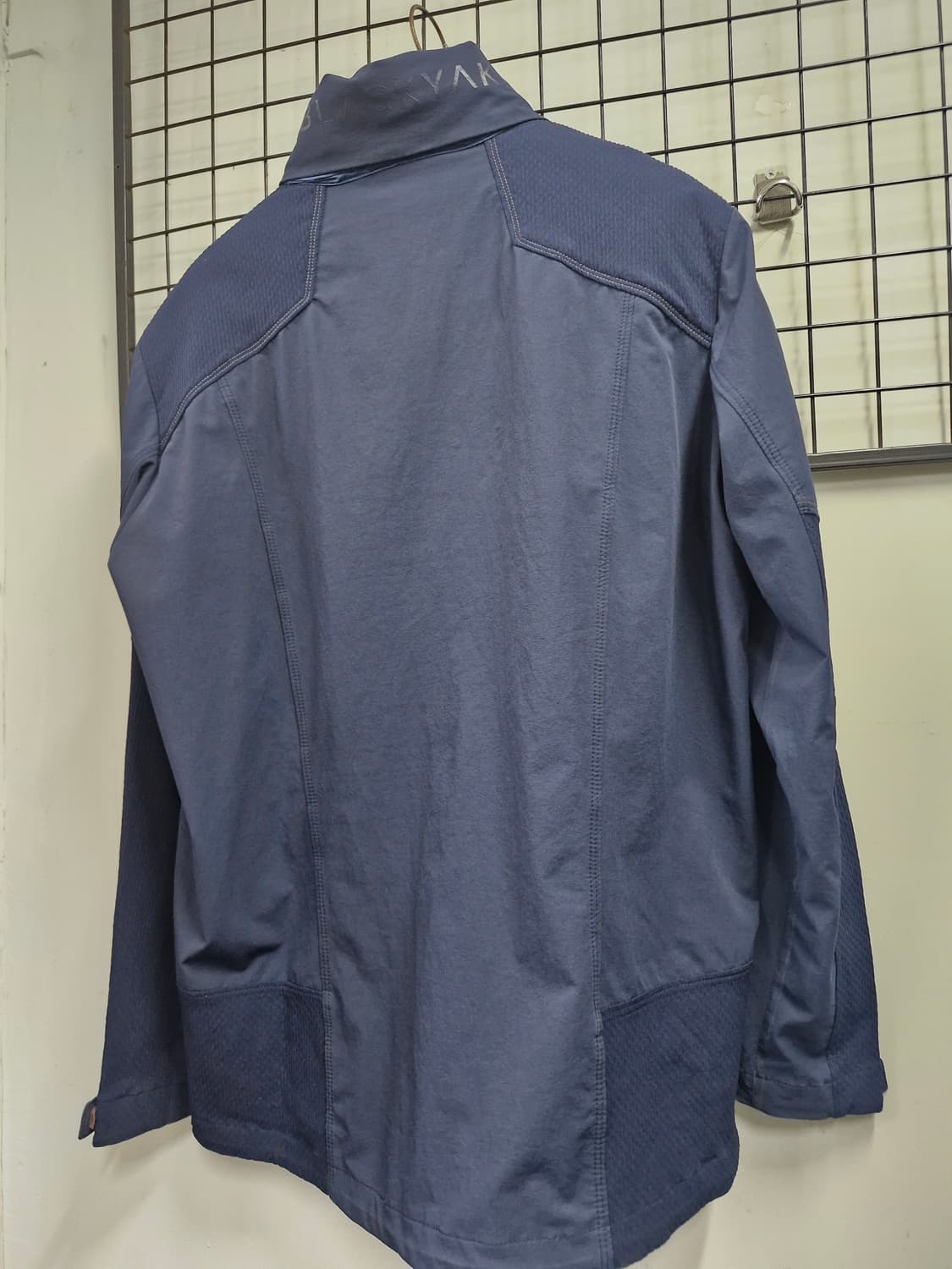 110XXL 블랙야크 M블랙썬 기능성 자켓. 상품이미지8