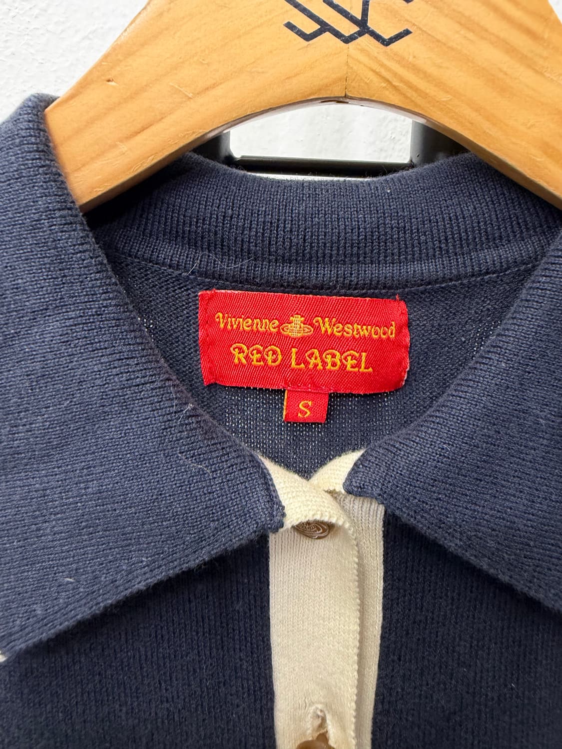 정품) 비비안웨스트우드 민소매 가디건 S  상품이미지6