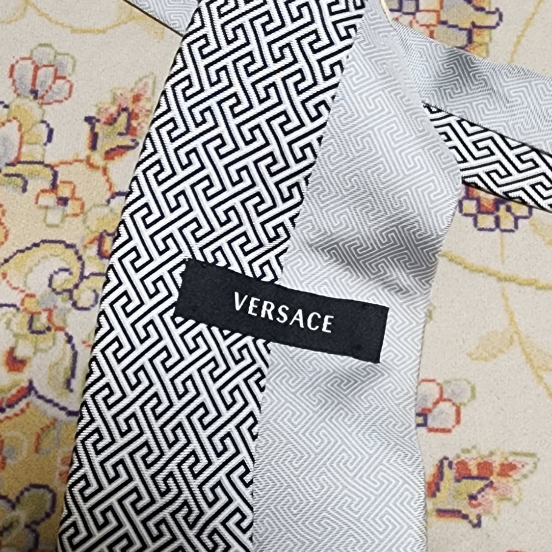 베르사체 실크 남성 넥타이 [정품]
 상품이미지2