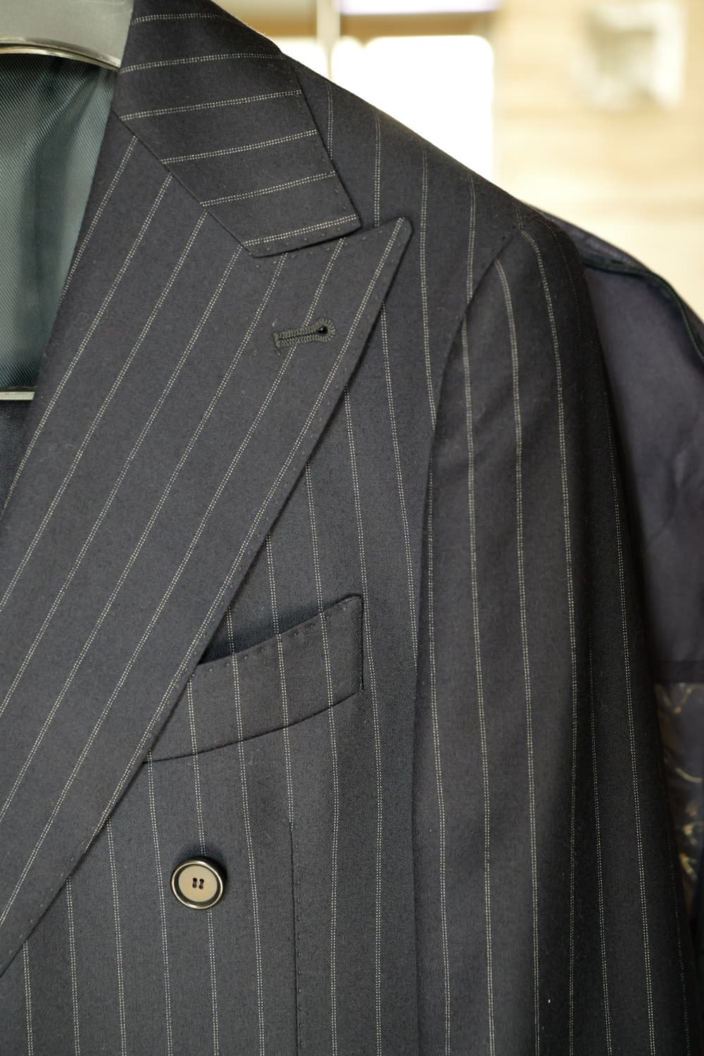 맨온더분 스트라이프 더블 브레스티드 수트 48 상품이미지2