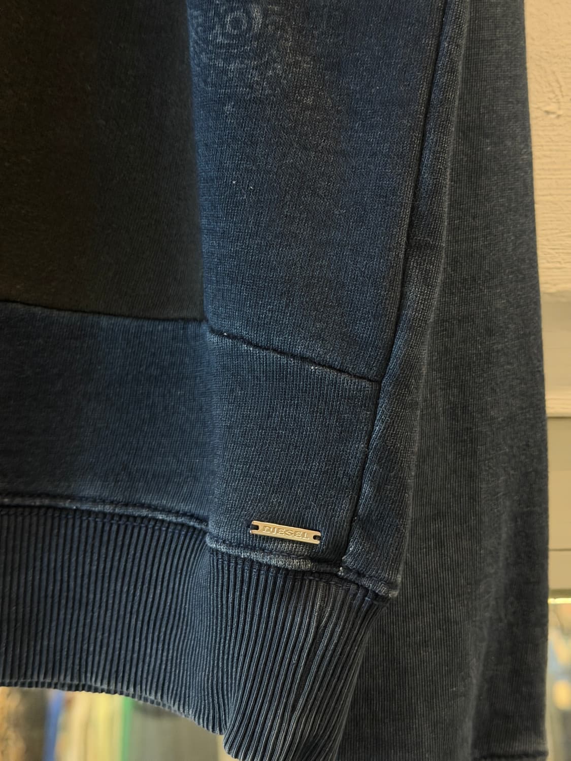 Diesel 블랙 패치워크 크루넥 스웨트 셔츠 M 상품이미지4