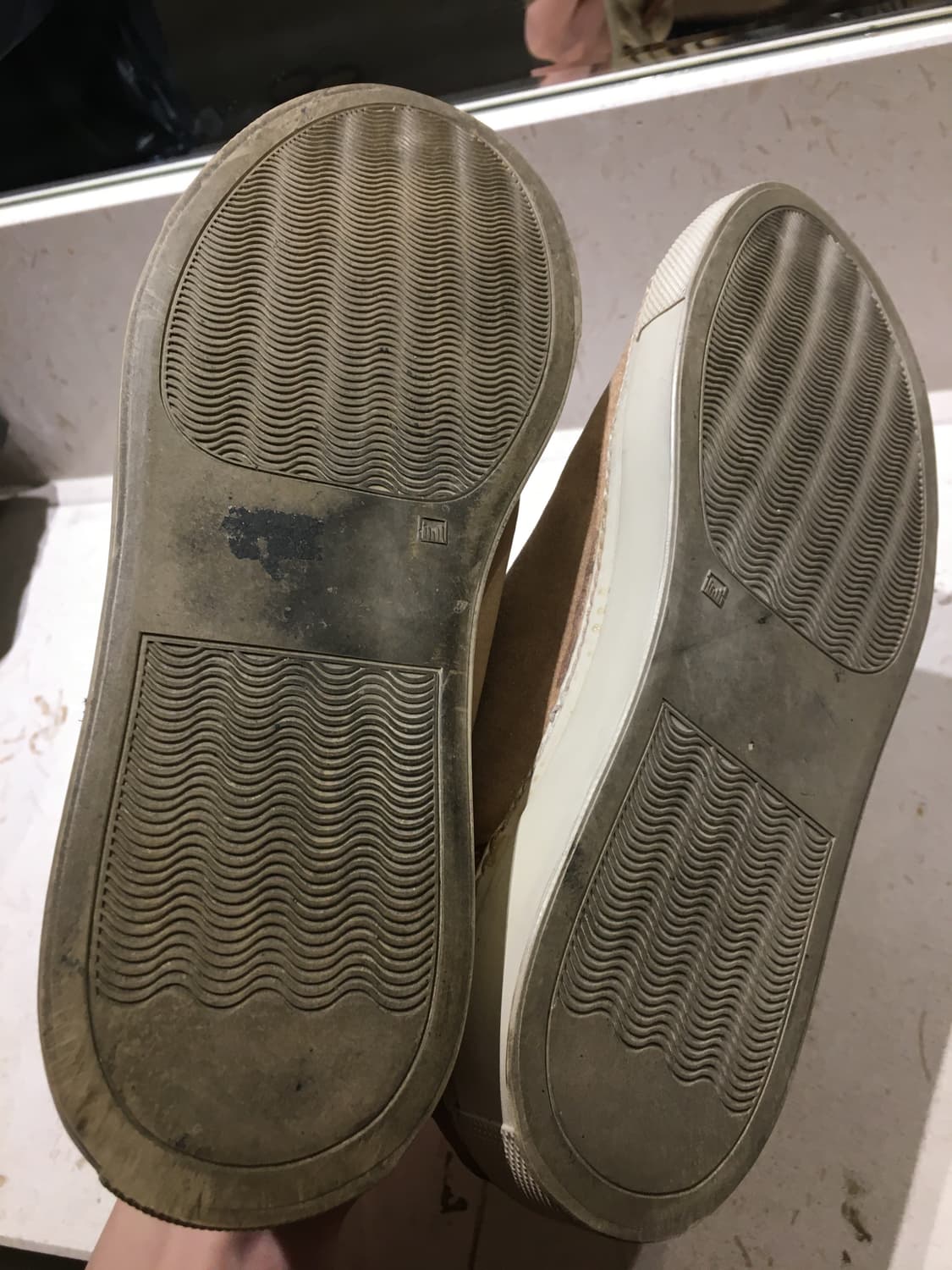 프라다 레더  하이탑 스니커즈 상품이미지6