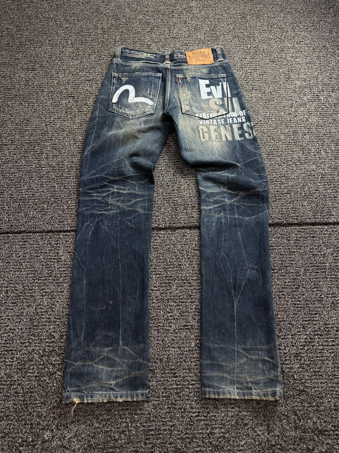 에비수 시그니처 로고 워싱 데저트 데님 팬츠 2401 상품이미지4