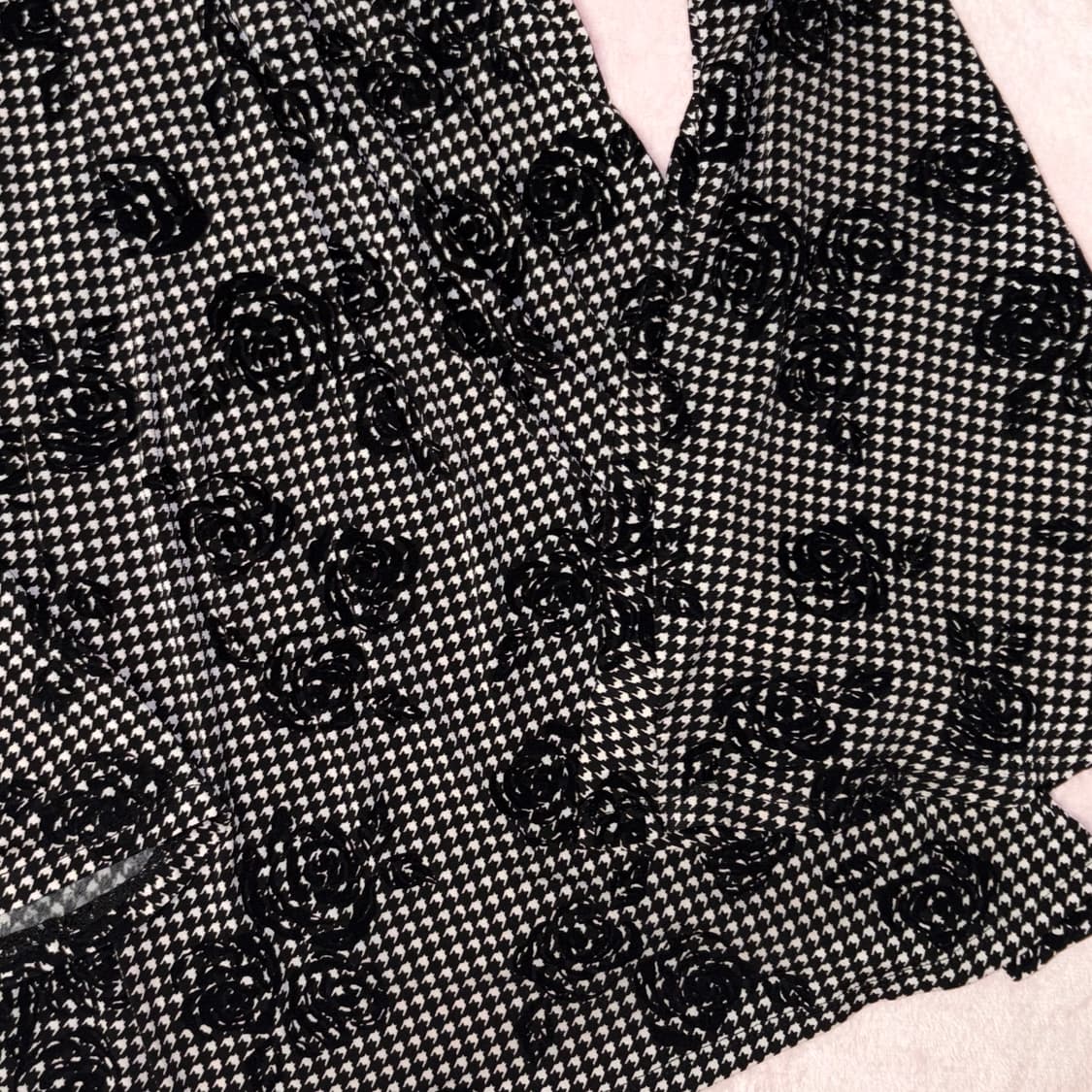 하운드투스 벨 슬리브 로즈 미니 원피스 상품이미지2