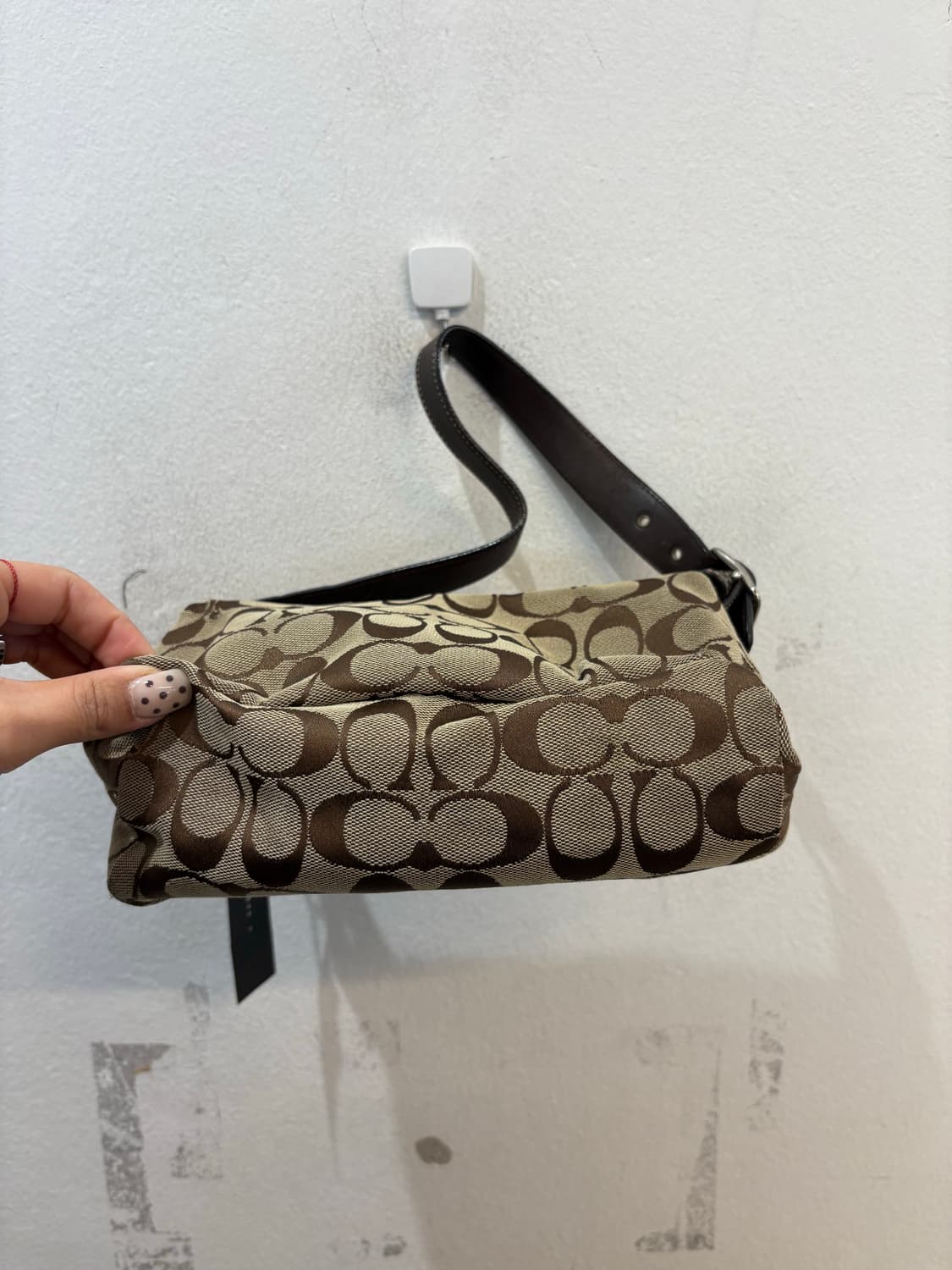 Coach mini bag 상품이미지3