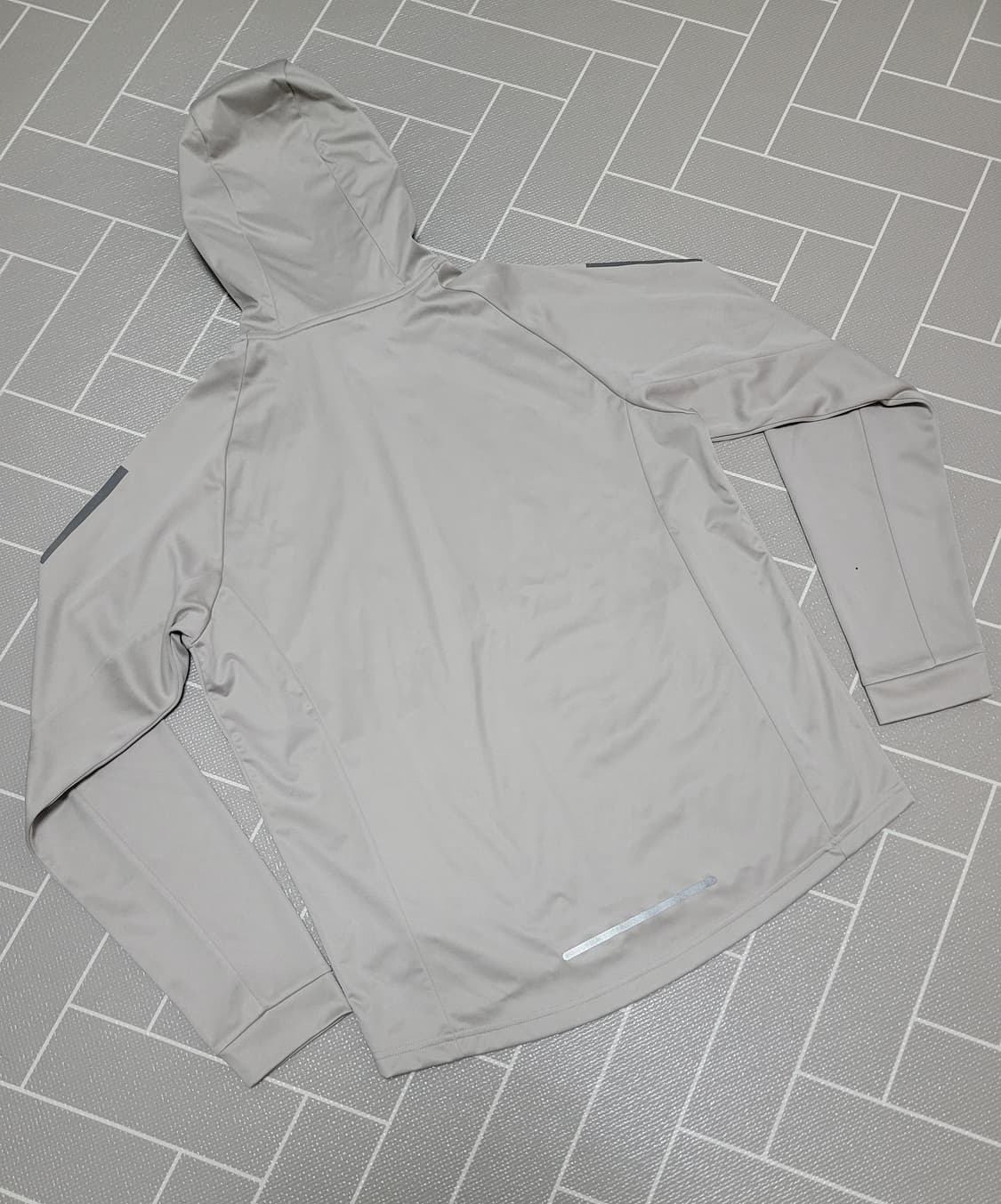 1회착) 아디다스 컴뱃 하이드로 3.0 트랙 집업 수트 L (100) 상품이미지2