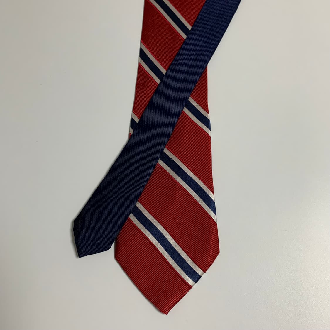 타미힐피거 넥타이 100실크 클래식룩 코디 A+등급 상품이미지3