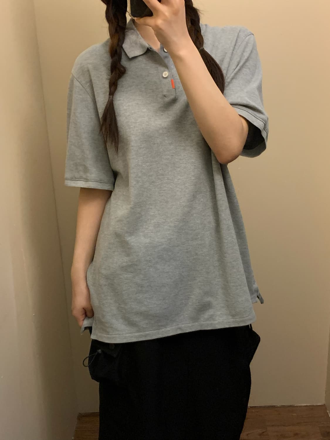 나이키스우시 그레이 카라티 상품이미지1