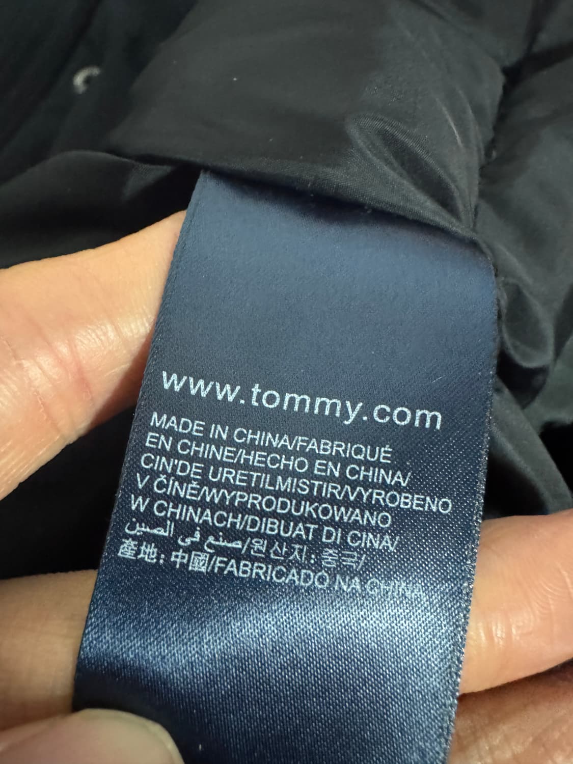 여성 타미힐피거 데님 페이크 퍼 안감 후드 롱패딩 네이비 상품이미지5