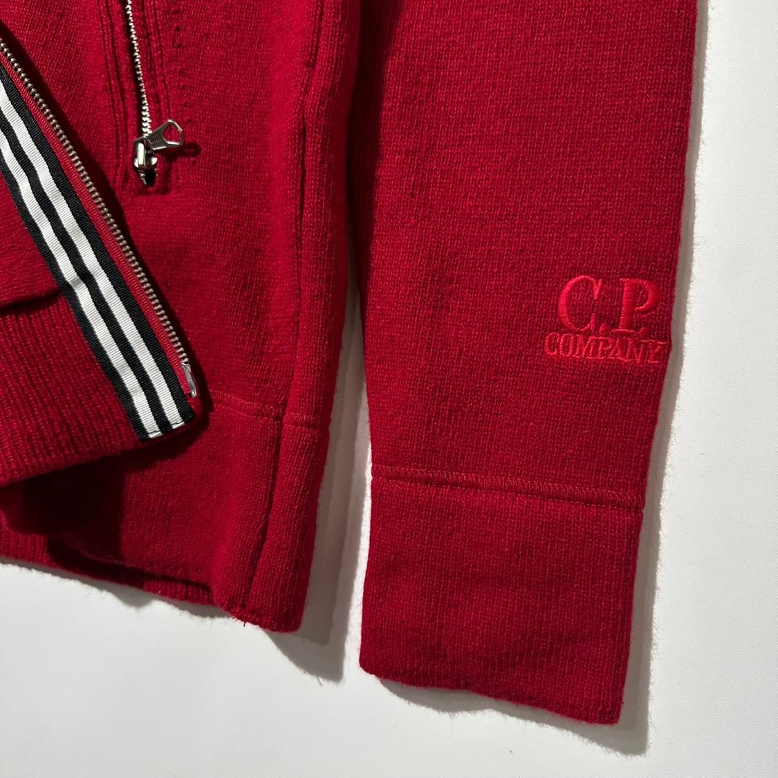 CP컴퍼니 고글 투웨이 니트 후드집업 상품이미지5