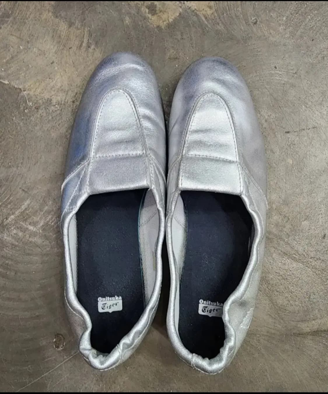오니츠카타이거 슬립온42 표기 260 상품이미지1