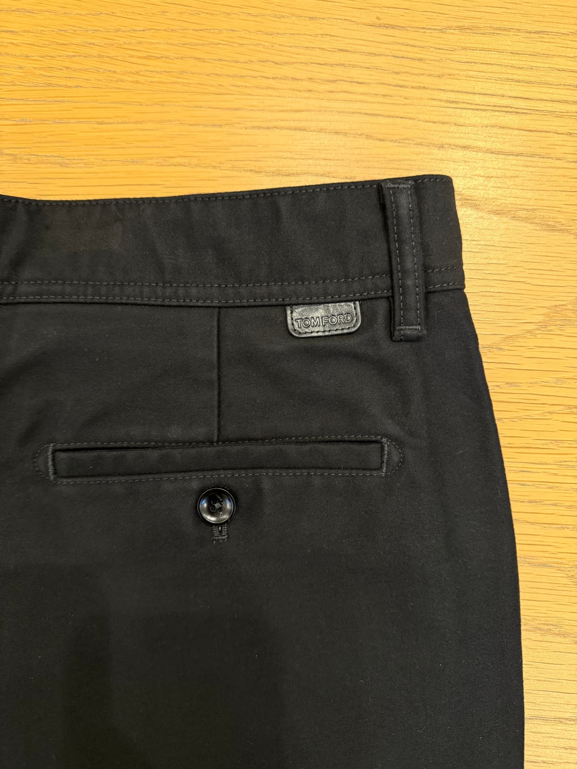 톰포드 cotton satin tailored shorts 상품이미지7