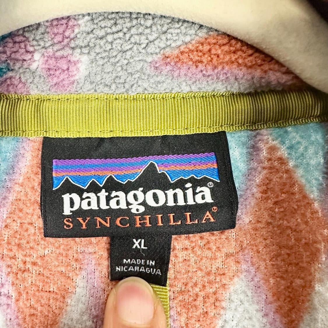 13FW 파타고니아 신칠라 스냅-T 민트/오렌지 아즈텍 패턴 상품이미지3