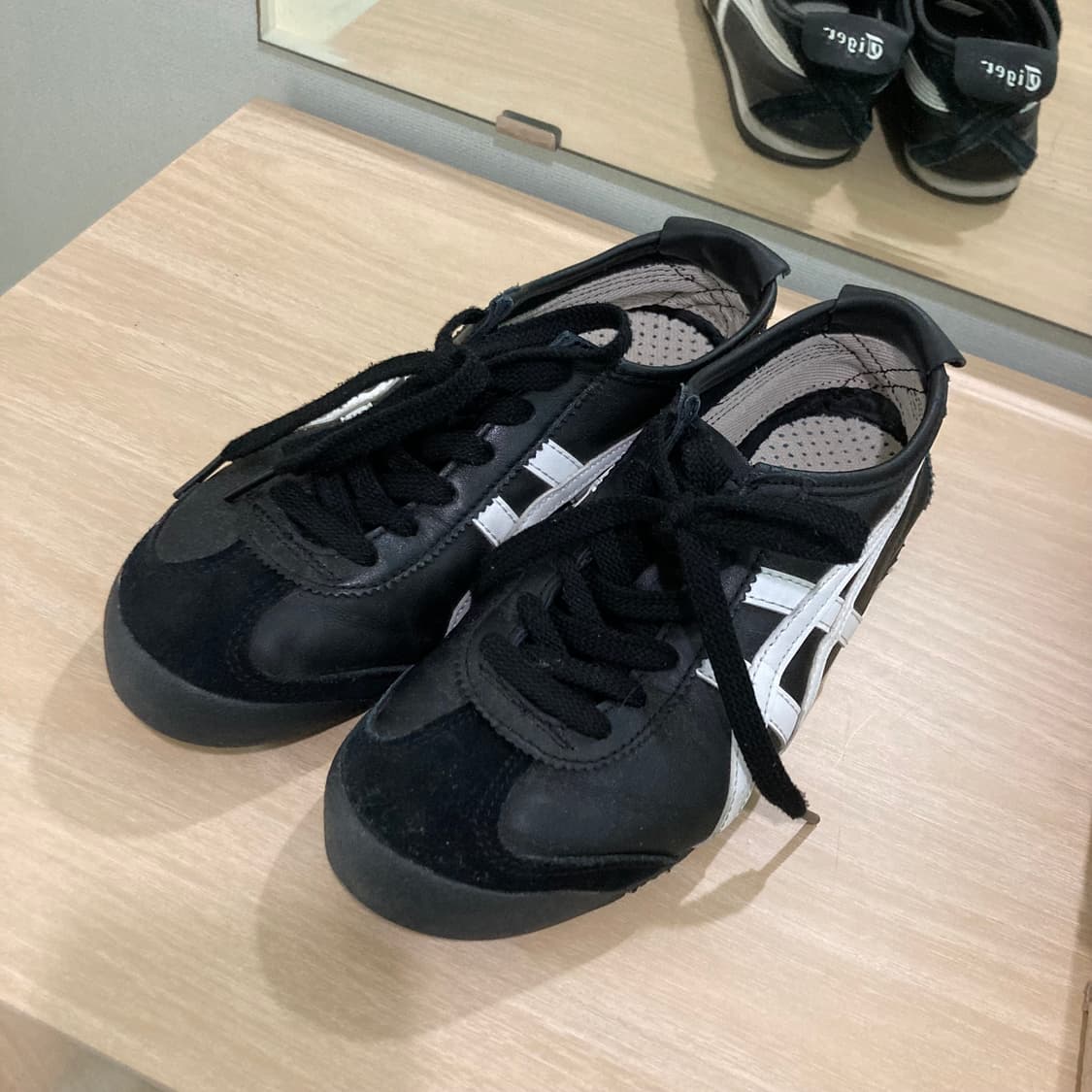 오니츠카 타이거 멕시코 66 230 상품이미지1